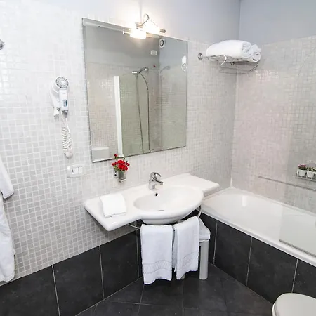 La Colonna 3* Sienne