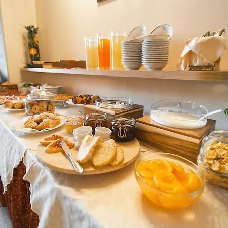 La Colonna Hotell 3*