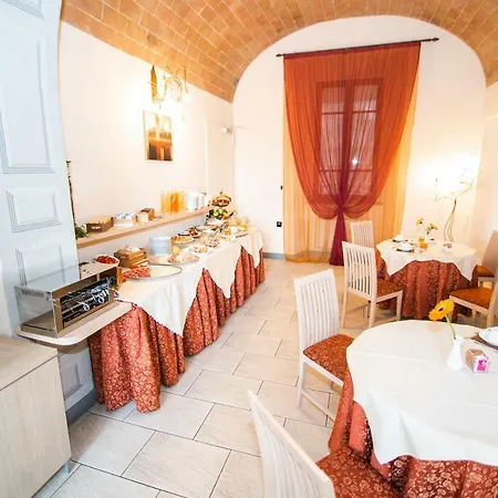 Отель La Colonna 3*